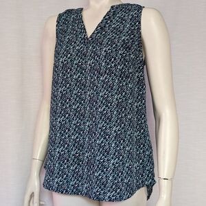 Maurices Flowy Chiffon Feather-Patterned Tank Top‎